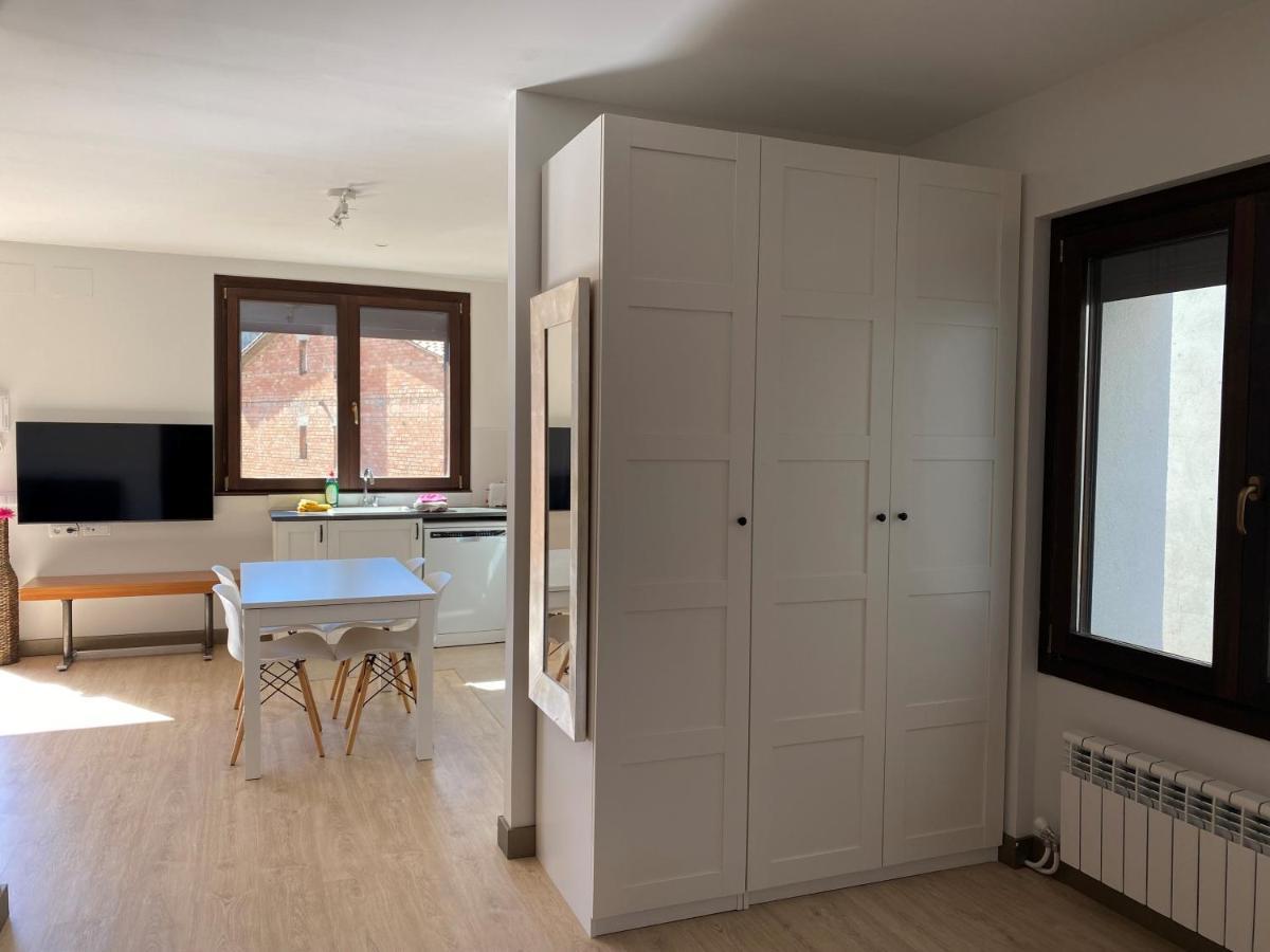 Apartamento Acogedor Sant Joan de les Abadesses Buitenkant foto