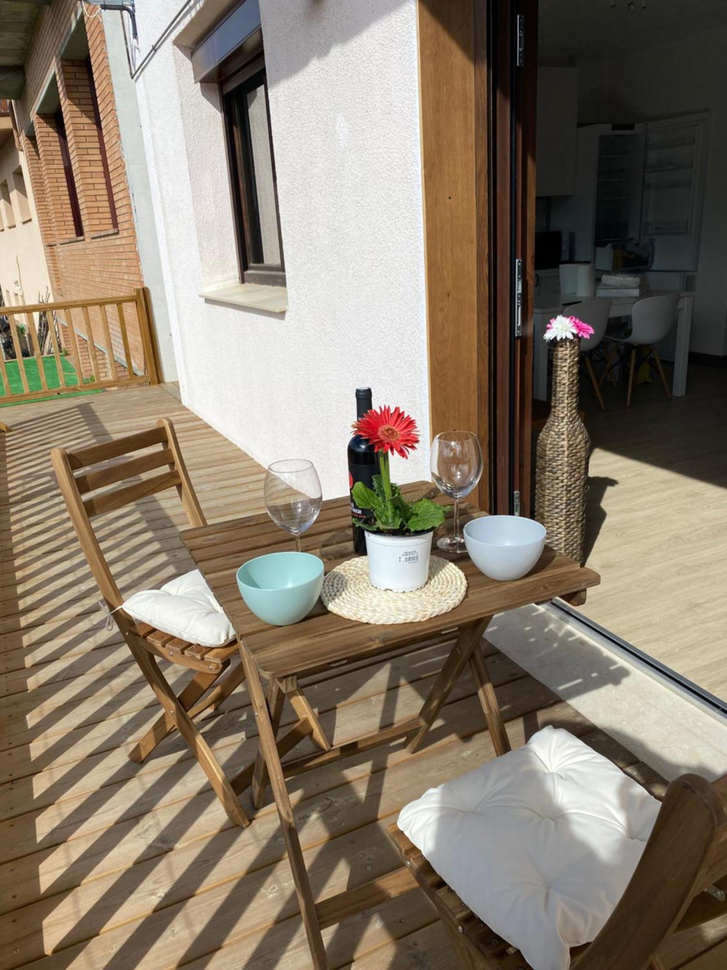 Apartamento Acogedor Sant Joan de les Abadesses Buitenkant foto